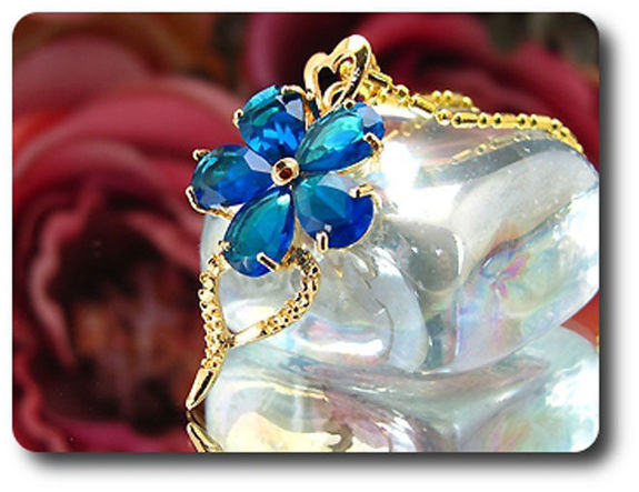 5x7 mm Blue Sapphire Pendant
