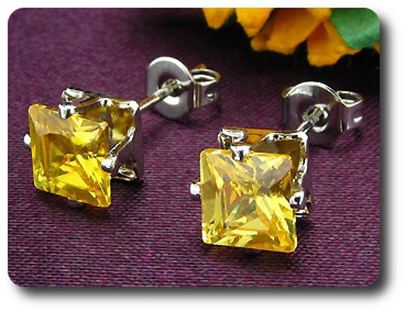 Boucles d'oreille Topaze jaune de synthèse