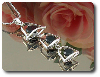 9x5~10mm Black Sapphire Pendant Earrings Set