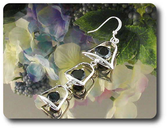 9x5~10mm Black Sapphire Pendant Earrings Set