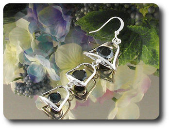 9x5~10mm Black Sapphire Pendant Earrings Set