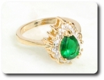 1x9mm Green Emerald Ring