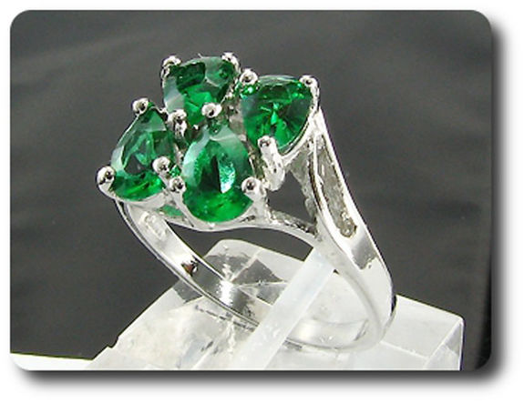 4x6mm Green Emerald Ring
