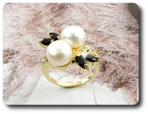 2x8mm Fresh Water Pearl Ring