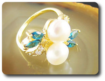 2x8mm Fresh Water Pearl Ring