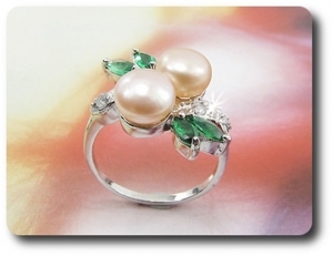 2x8mm Fresh Water Pearl Ring