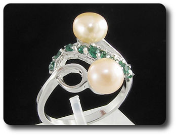 2x6mm Fresh Water Pearl Ring