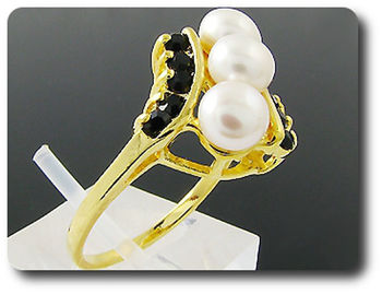3x6mm Fresh Water Pearl Ring