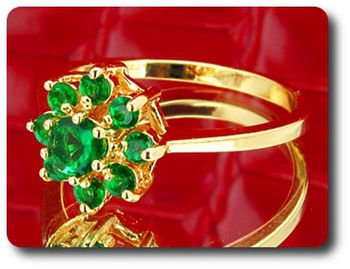 13x5-3mm Green Emerald Ring