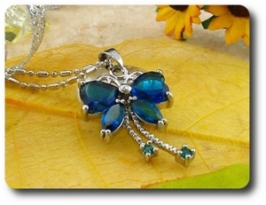 6x8-2 mm Blue Sapphire Pendant