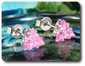 BOUCLES D'OREILLE SAPHIR ROSE