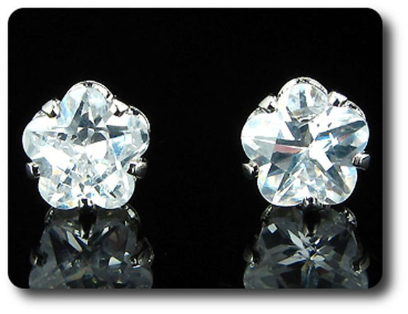 2x6mm Simulated Diamond Earrings