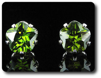 BOUCLES D'OREILLE SAPHIR VERT