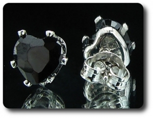 BOUCLES D'OREILLE SAPHIR NOIR