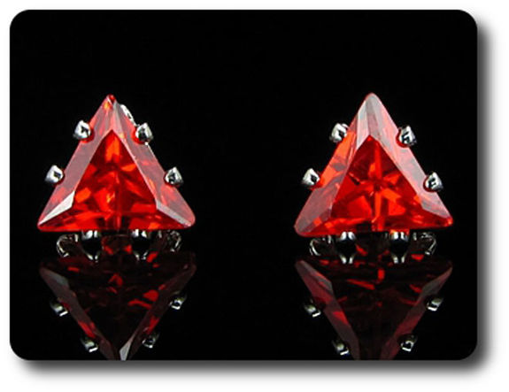 BOUCLES D'OREILLE RUBIS