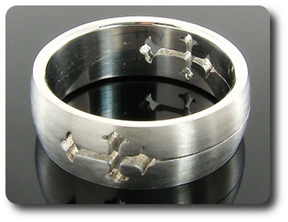 BAGUE HOMME MOTIF CROIX