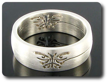 Fashionable Men Ring