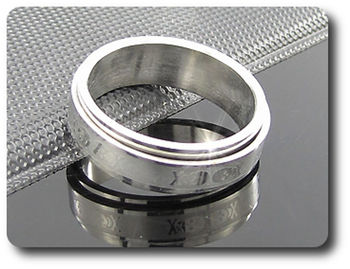 Rotating Fashionable  Men Ring