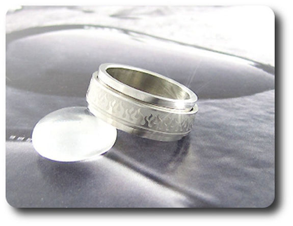 BAGUE HOMME MOTIF FEU