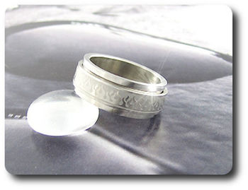 BAGUE HOMME MOTIF FEU