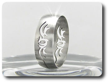 BAGUE HOMME MOTIF AILES