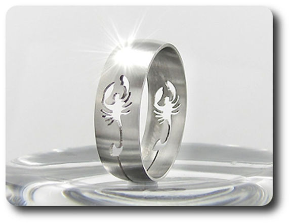 BAGUE HOMME MOTIF SCORPION