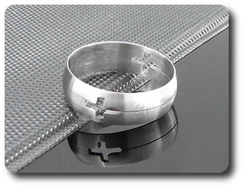 BAGUE HOMME MOTIF CROIX