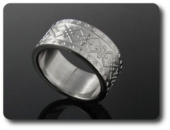 BAGUE HOMME MOTIF VINTAGE