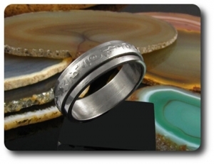 BAGUE HOMME MOTIF VINTAGE