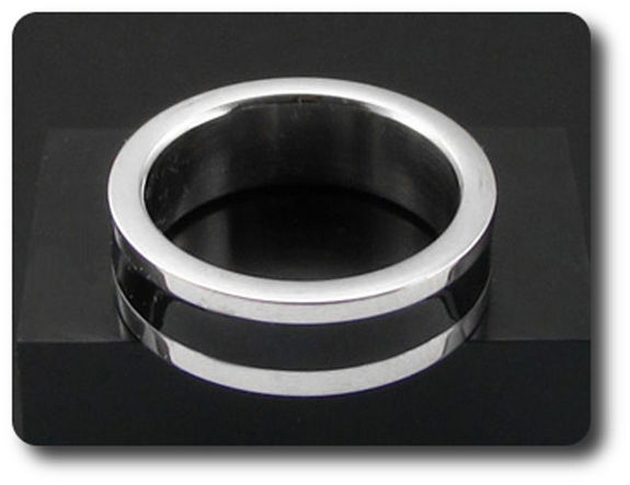 Fashionable Men Ring
