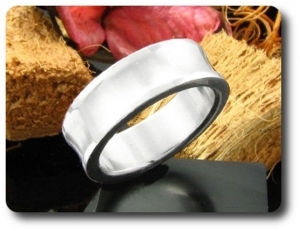Fashionable Men Ring