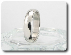 Fashionable Men Ring