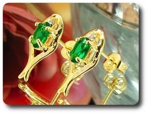 BOUCLES D'OREILLE EMERAUDE