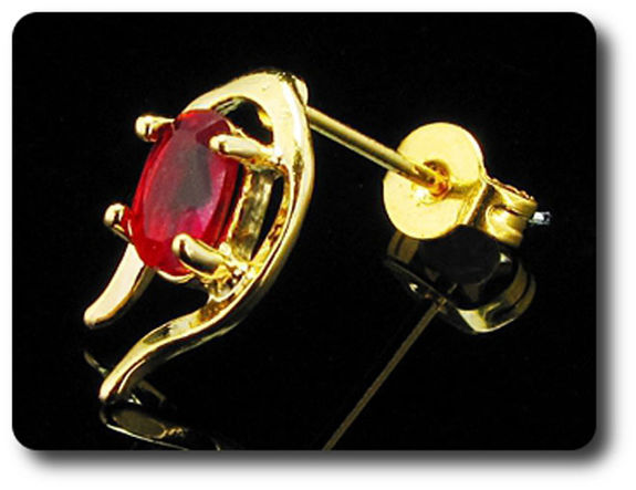 BOUCLES D'OREILLE RUBIS