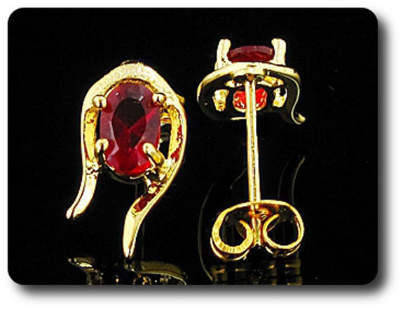 BOUCLES D'OREILLE RUBIS