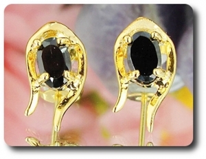 BOUCLES D'OREILLE SAPHIR NOIR