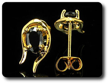 BOUCLES D'OREILLE SAPHIR NOIR