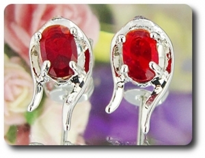 BOUCLES D'OREILLE RUBIS