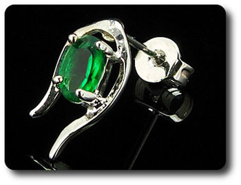 BOUCLES D'OREILLE EMERAUDE