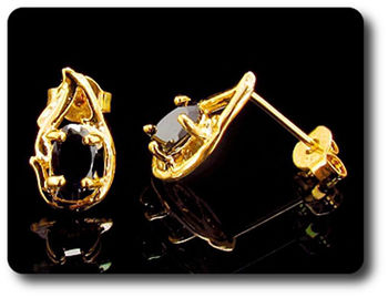 BOUCLES D'OREILLE SAPHIR NOIR