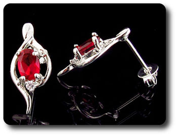 BOUCLES D'OREILLE RUBIS