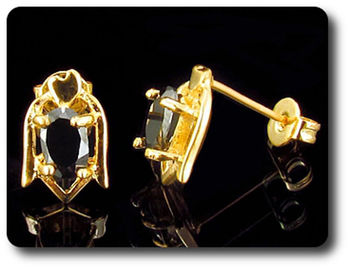 BOUCLES D'OREILLE SAPHIR NOIR