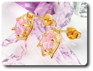 BOUCLES D'OREILLE SAPHIR ROSE