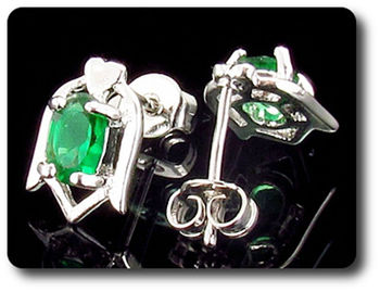 BOUCLES D'OREILLE EMERAUDE