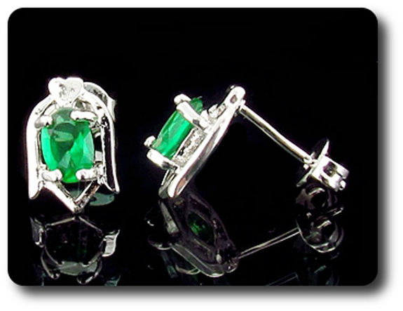 BOUCLES D'OREILLE EMERAUDE