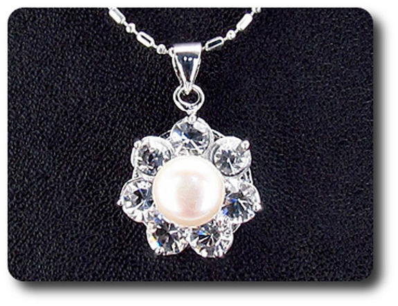 21x5mm White Topaz & Pearl Pendant Earrings Set