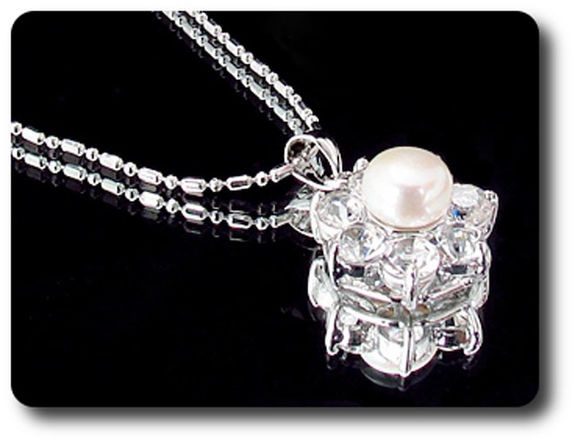 21x5mm White Topaz & Pearl Pendant Earrings Set