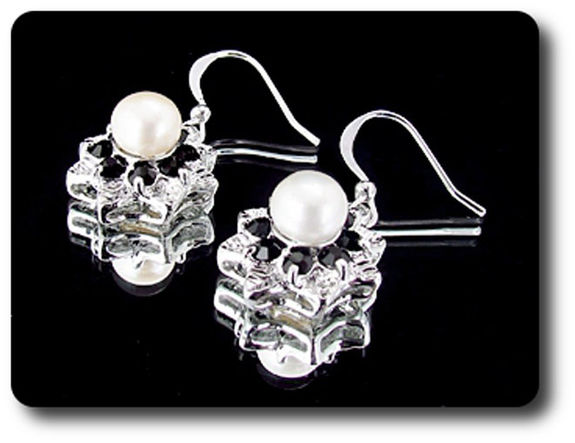 24x3mm Black Sapphire & Pearl Pendant Earrings Set