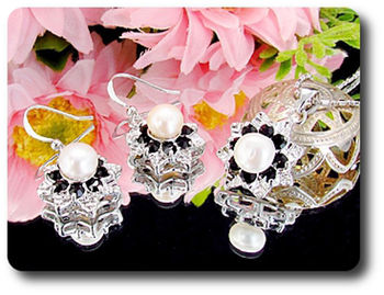 24x3mm Black Sapphire & Pearl Pendant Earrings Set