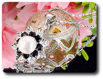 24x3mm Black Sapphire & Pearl Pendant Earrings Set